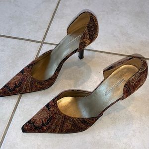 Highlights Pump Heel Size 6 Women’s